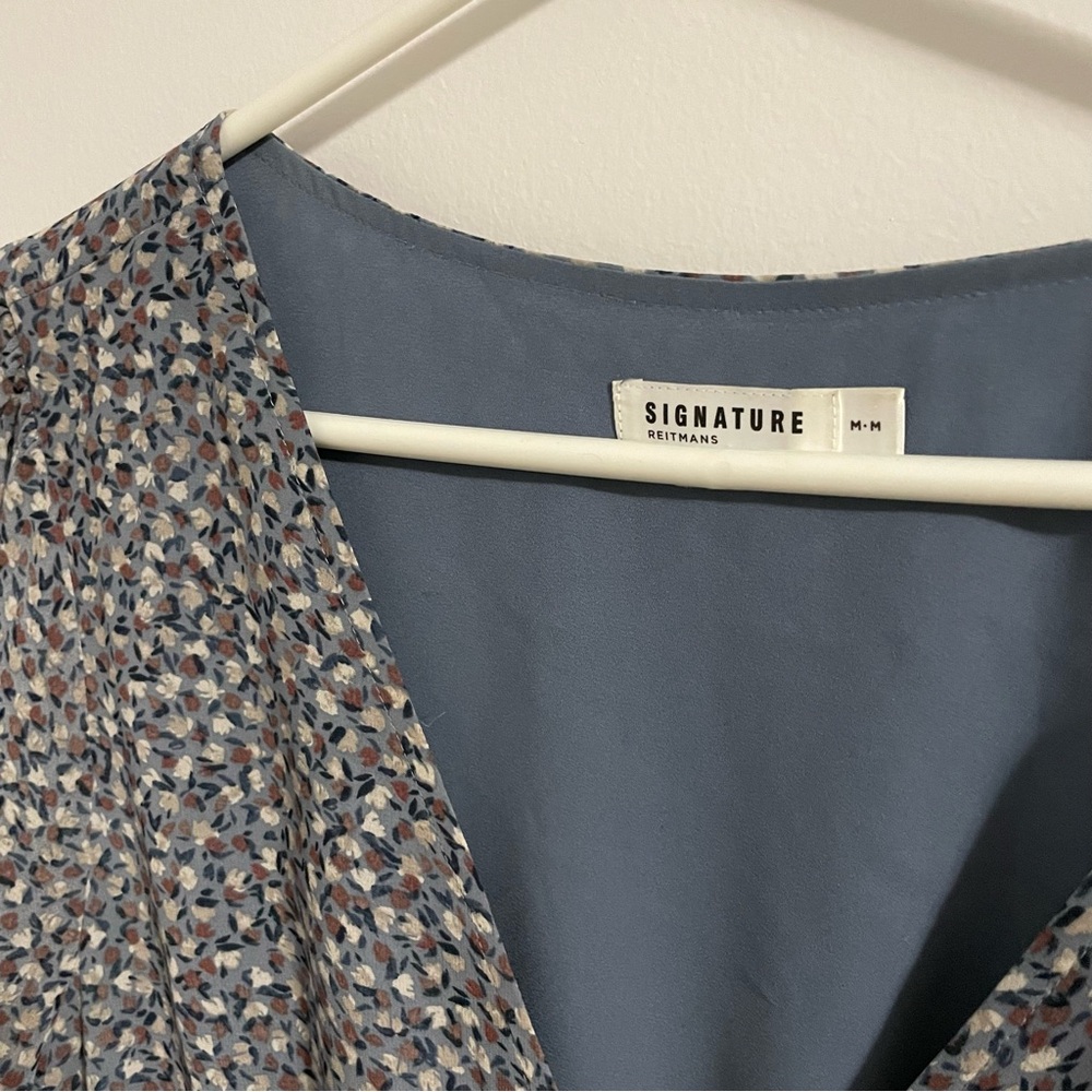 Reitmans Pale Blue Floral Long Sleeve Dress M - Picture 4 of 7